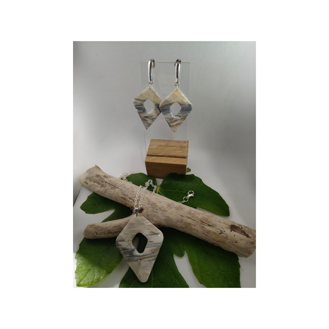 Parure faux granit losange 