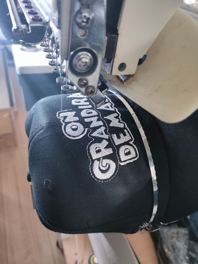 Service de broderie sur mesure