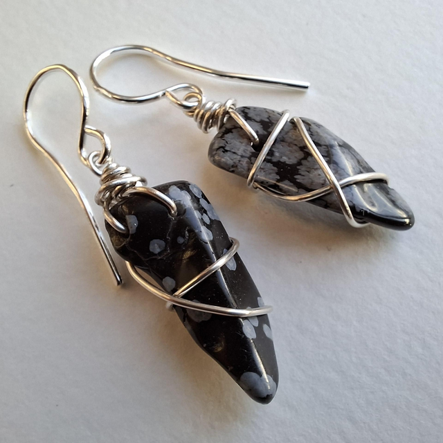 Wrap oorbellen sneeuwvlok obsidiaan