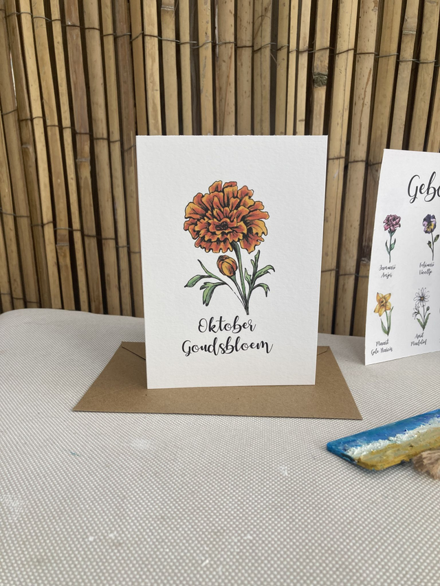 Ansichtkaart Geboortebloem Oktober Goudsbloem in kleur, inclusief envelop, van originele tekening, met of zonder tekst 
