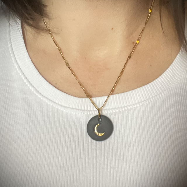 Médaillon Grigri • rond noir • Lune 🌙