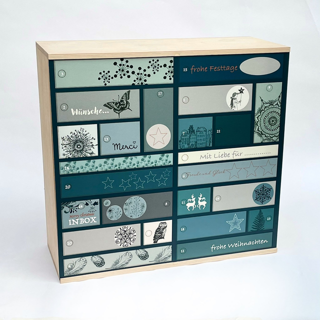 Adventskalenderbox mit Front, gefüllt