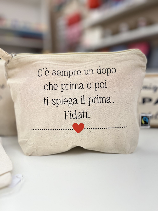 Pochette "C'è sempre un dopo che prima o poi ti spiega il prima. Fidati"