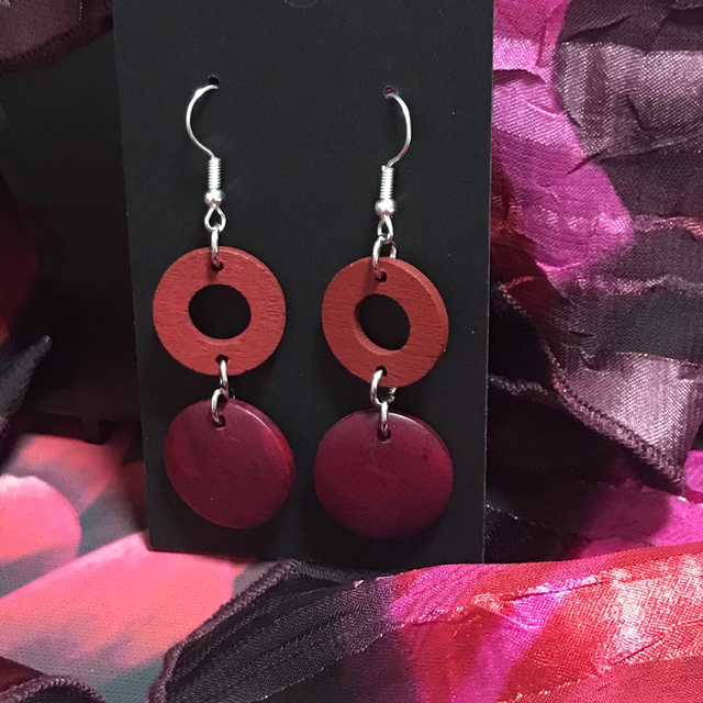 Burgundy Dangling Earrings- BDE08