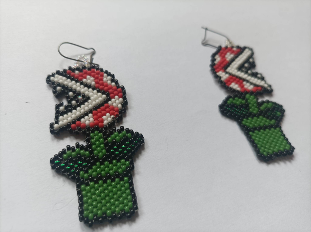 boucle d’oreilles fleur Mario