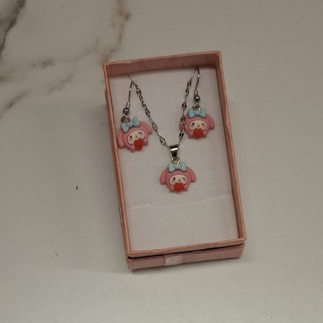 Necklace & Earring Set