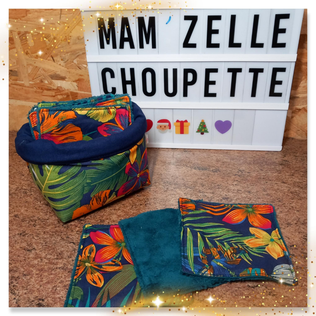 Lot de 12 lingettes avec panière assortie 