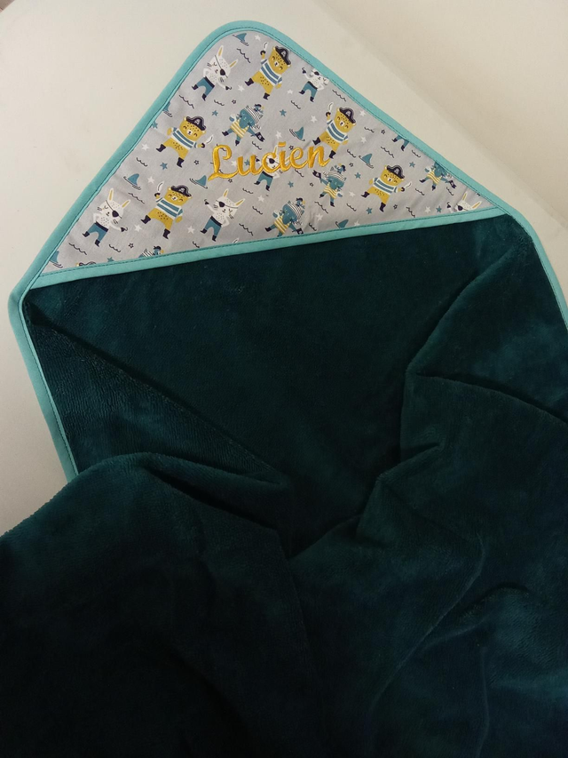 Cape de bain personnalisée 