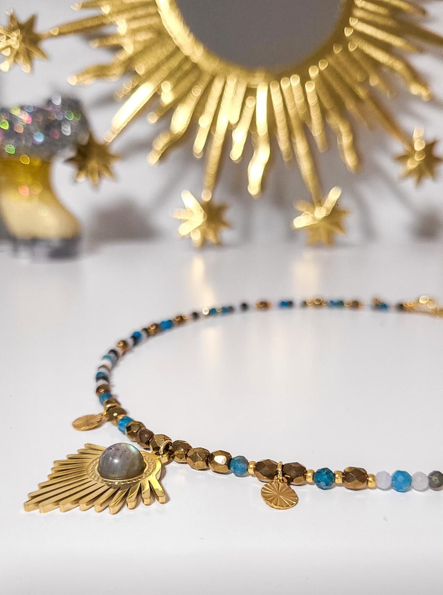 Collier Apatite • Œil de Faucon • Pyrite • Quartz Rose • Pierre de Lune • Labradorite – Harmonie & Clarté