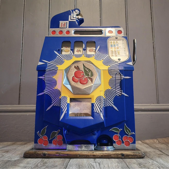 Mills Bursting Cherry Slot Machine 