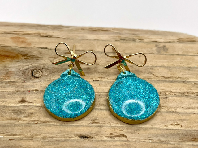 Blue Bow Stud Baubles 
