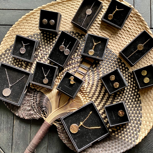 Collier Moyen Médaillon Gorgone 