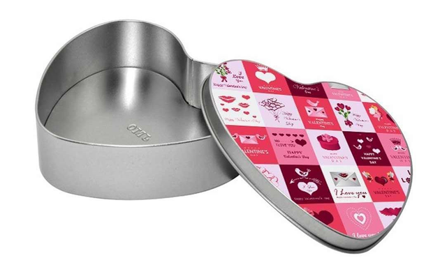 CAJA METÁLICA CORAZÓN