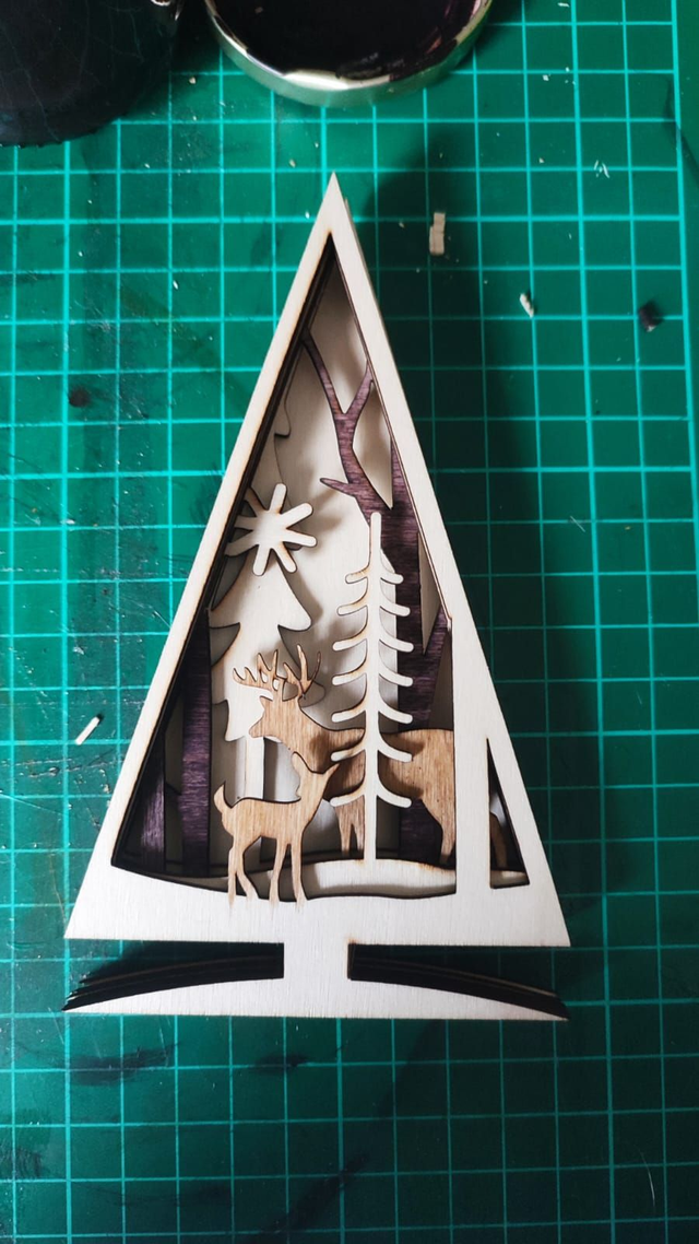 Décor en bois multicouches scène de Noël