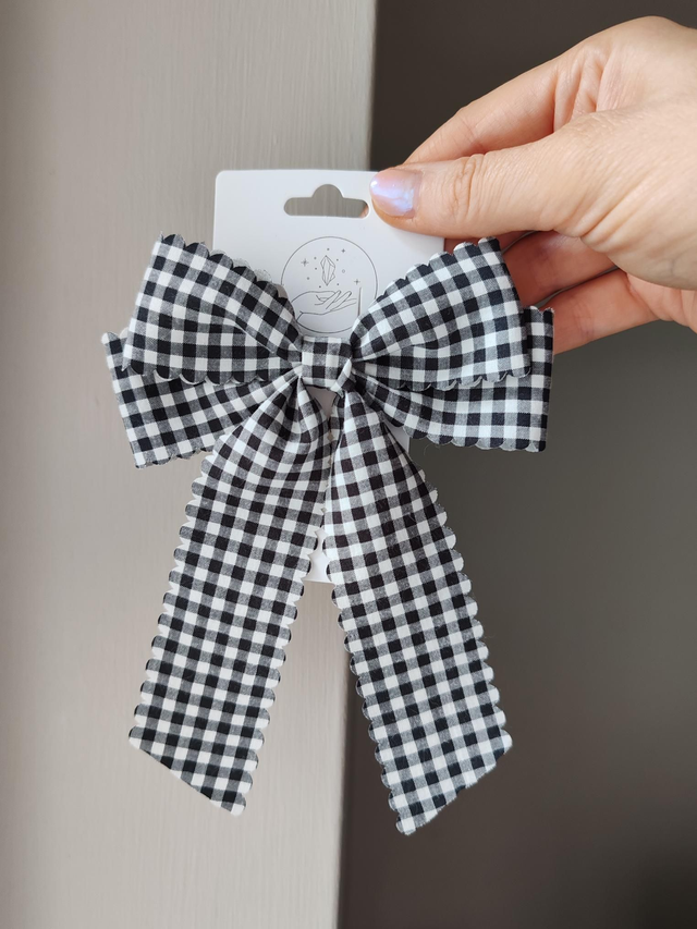 Black gingham hairbow