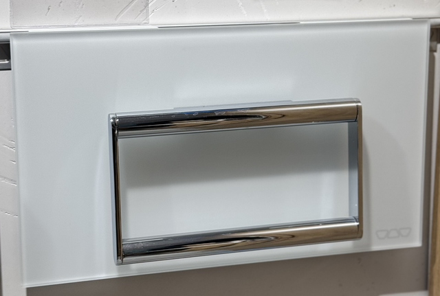 Schlüter ALPLANHRMBW ARCLINE-BAK Handtuchring Glas brillantweiß matt Plan