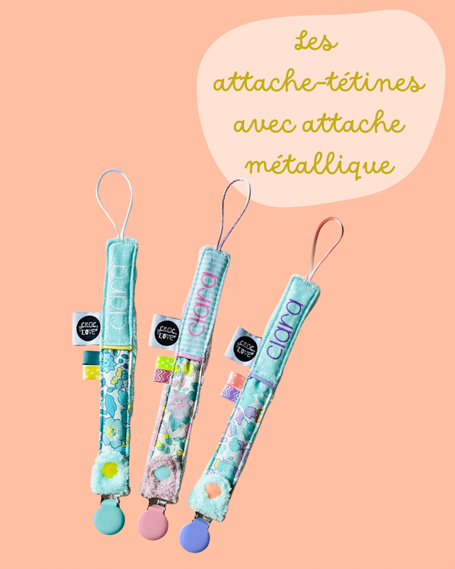 Attache-tétine en métal 