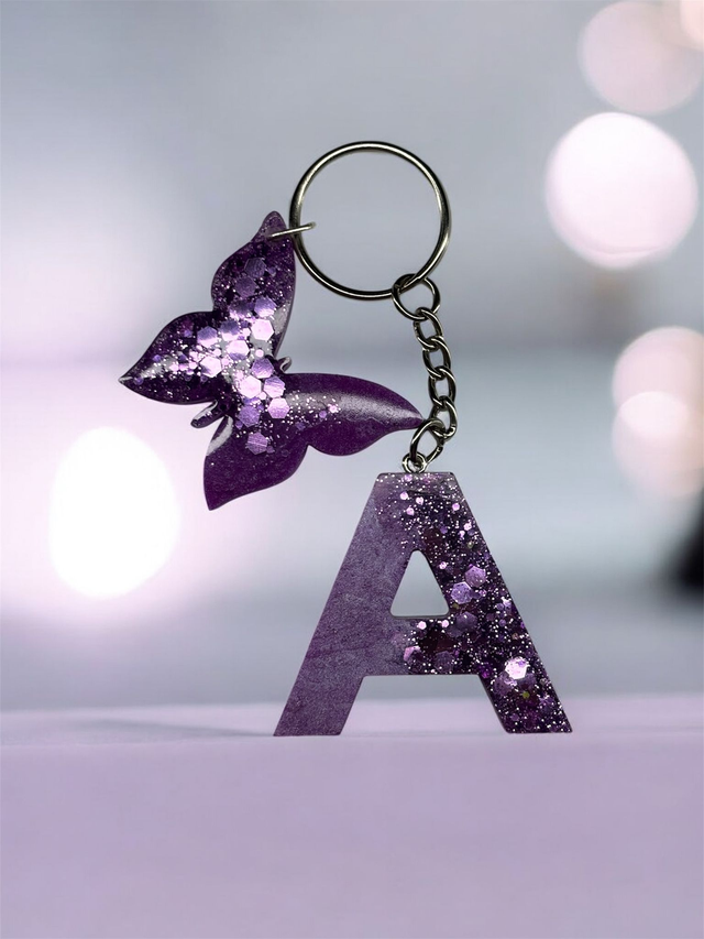 Porte clé lettre + charms