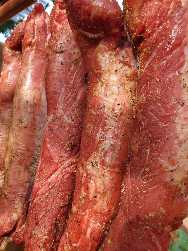 Polędwiczka wieprzowa wędzona / Smoked pork tenderloin