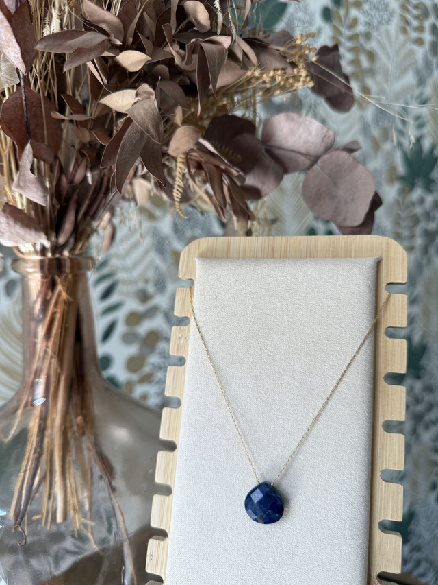Collier Pendentif en Lapis Lazuli &amp; Chaine en inox couleur dorée