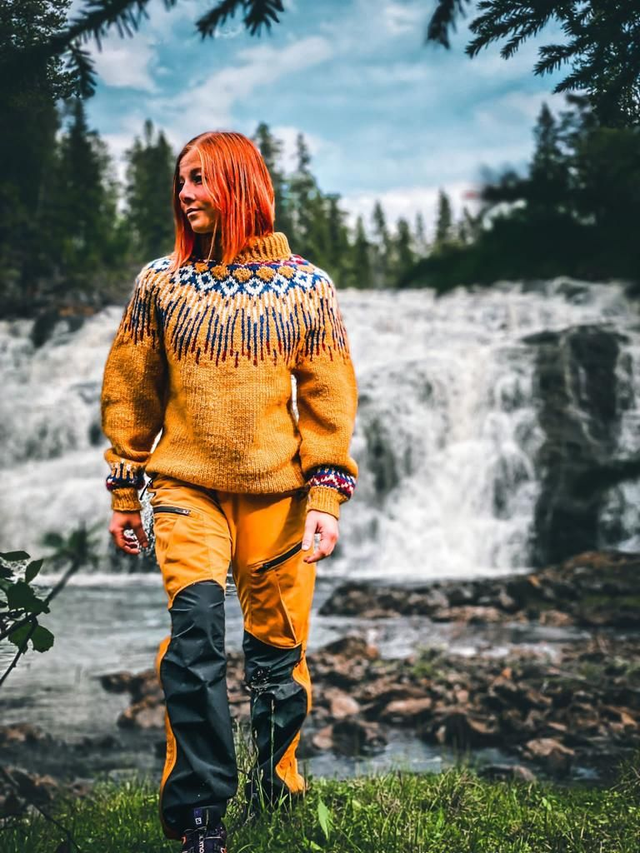 Hopi Polar Sweater Kit - Col 12 (Mustard and Blue Vams) - Wool &amp; Pattern - Linka Neumann