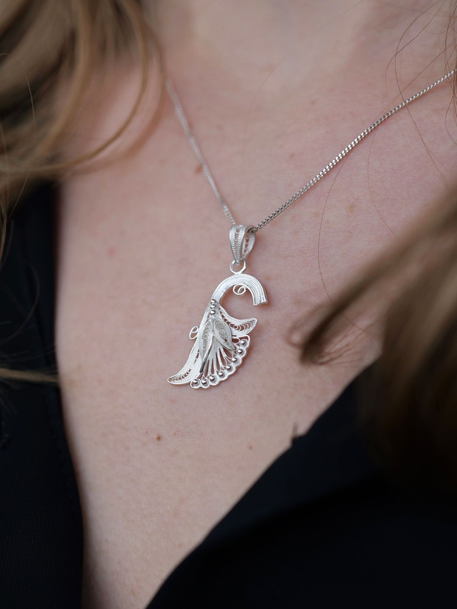 Flower Set (Earrings + Pendant)