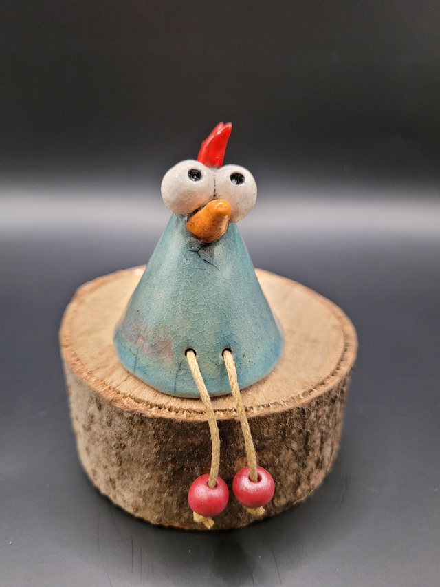 Poulette PAULETTE,  en céramique, artisanale, faite à la main