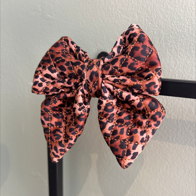 Quilted leopard sailor bow tie 