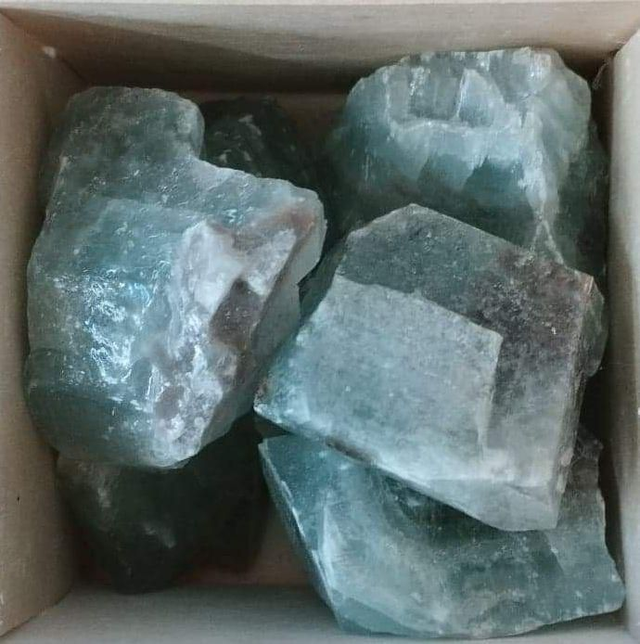 calcite verte (pierre brute) 