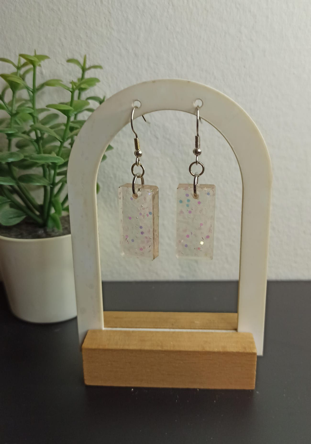 Boucle d&#039;oreille S (R25)