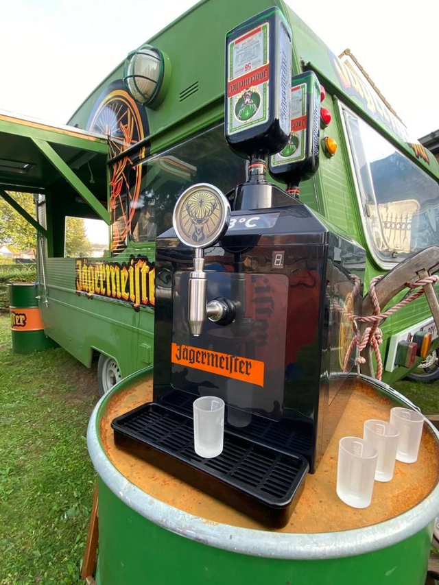 Tap machine Jagermeister 3 flessen