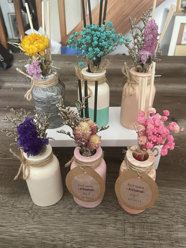 Mini vase &quot;pot à lait&quot; en jesmonite et bouquet de fleurs séchées, objet de décoration, fait main, objet artisanal, objet unique