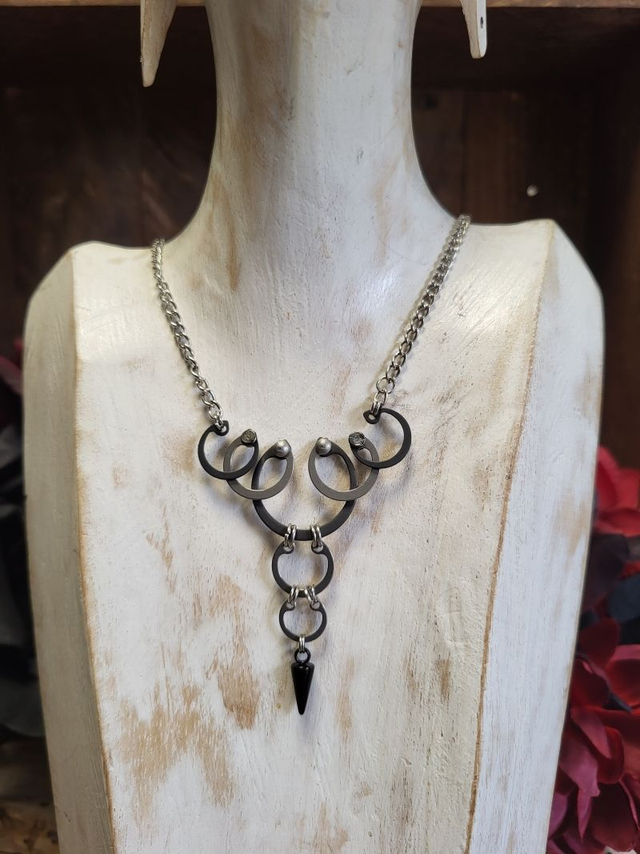 Collier Néo Circlips &quot;Rosace d&#039;Acier&quot;