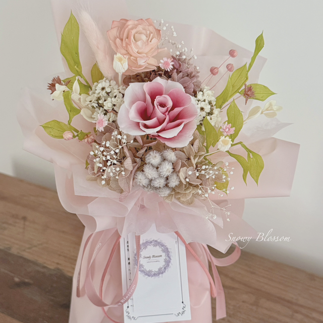Small Preserved Flowers Bouquet (Pink)