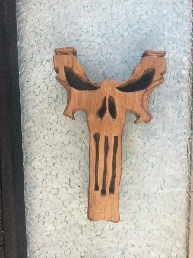 11-27 Lance Pierre Artisanal PUNISHER alu carbone bois 