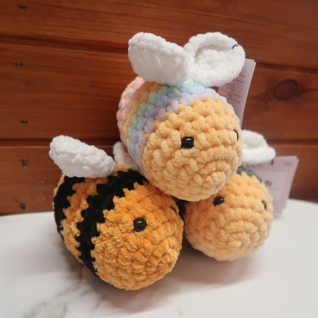 Crochet Bumble Bee Plushie