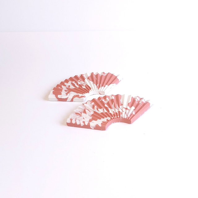 2 Pose-couverts / ustensiles terracotta