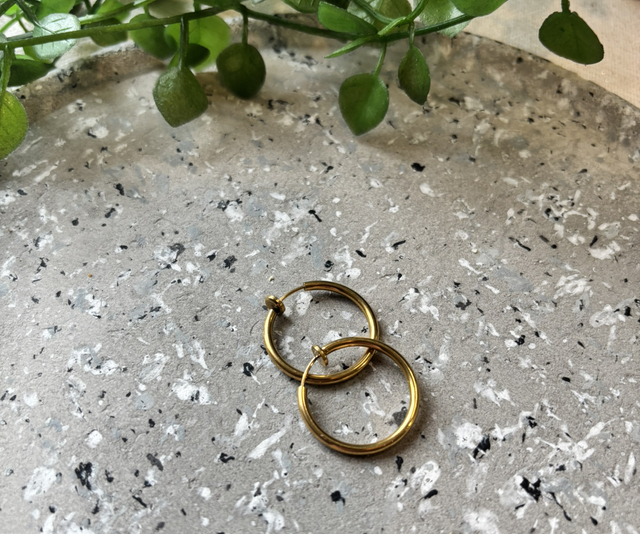 Paire de créoles à clips doré