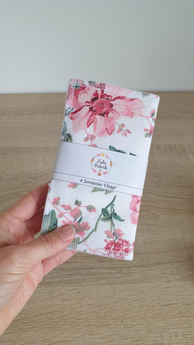 Lot de 4 serviettes visage ROSES