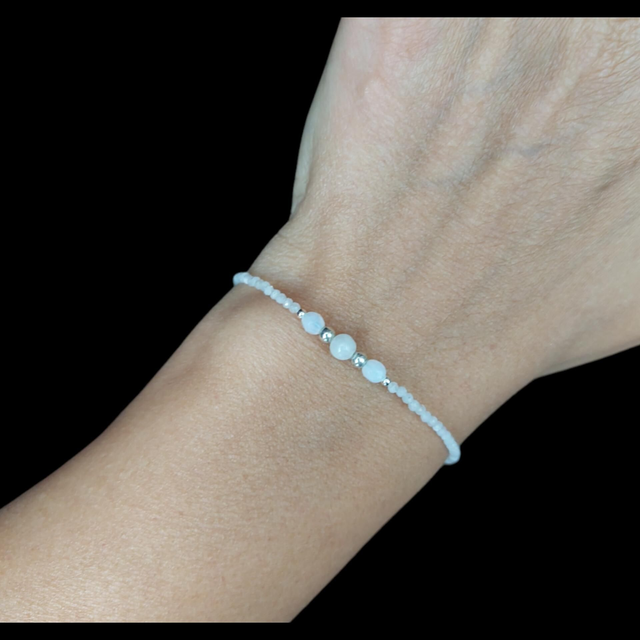 Bracelet pierres de Lune et Agate blanche