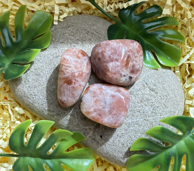 PIERRE ROULÉE DE PIERRE DE SOLEIL