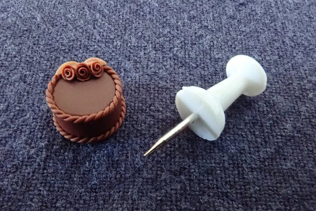 Chocolate Cake (1/24th scale)