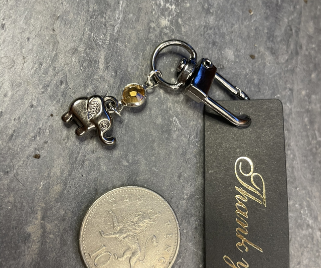 Black elephant clip-on