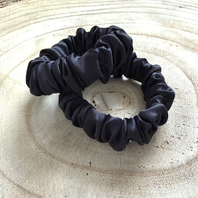 Chouchou en soie - Taille Skinny - Noir