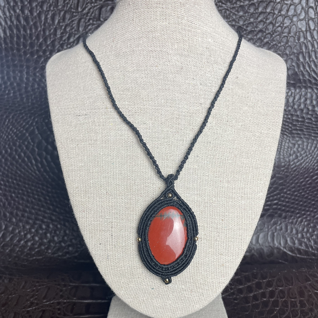 Collier macramé - Jaspe rouge
