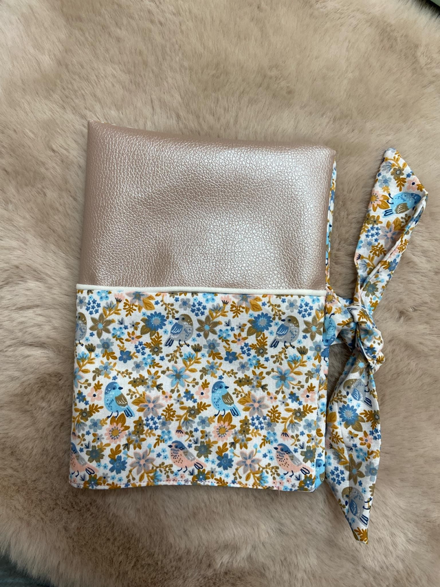 Protège carnet de santé "Santa"