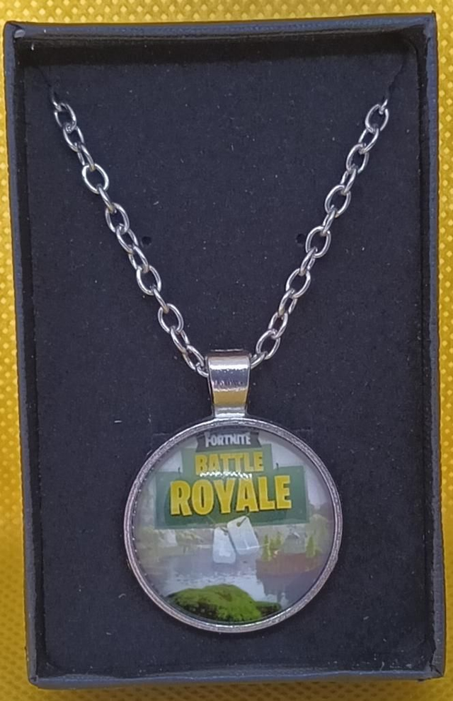 Tibetan Silver Fortnite Battle Royale Cabochon Pendant Necklace.
