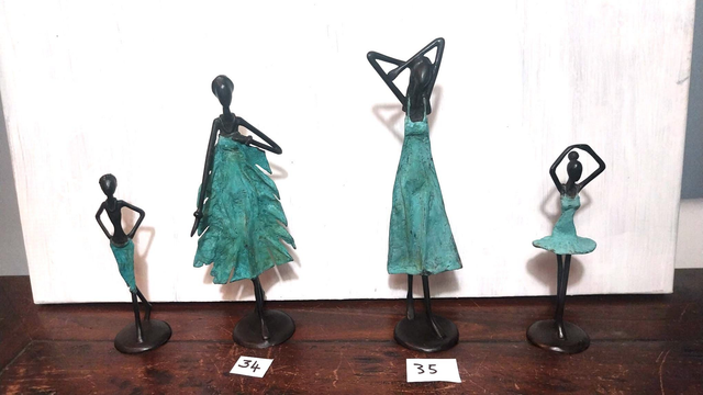 Statuettes Femmes 30cm