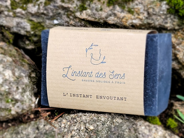 B. SAVON ENVOÛTANT - Ylang ylang, Basilic