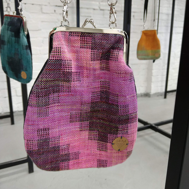 Laukku, silkkinen pinkki